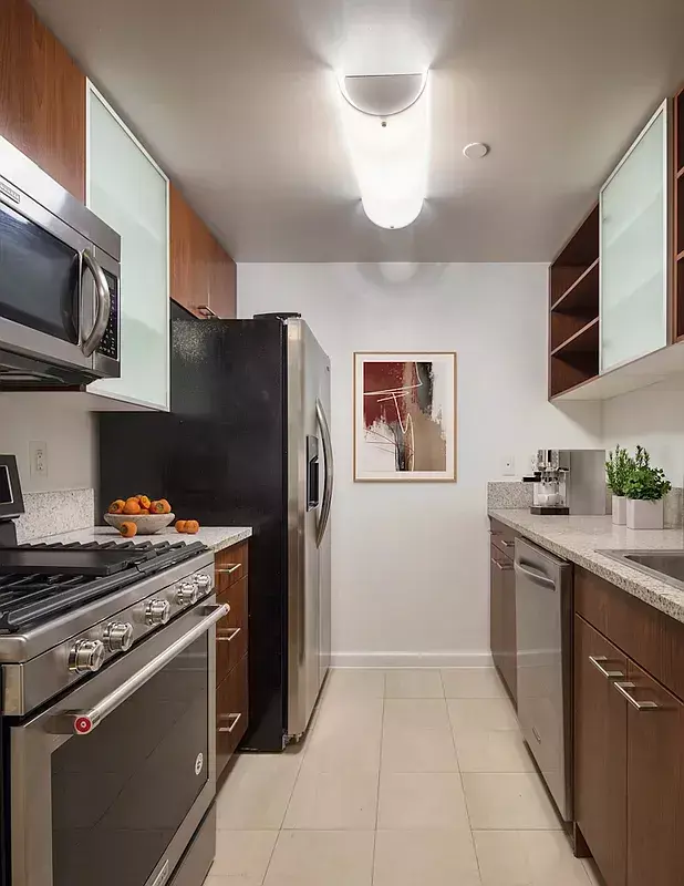 ONE BEDROOM IN CHELSEA/HUDSON YARDS