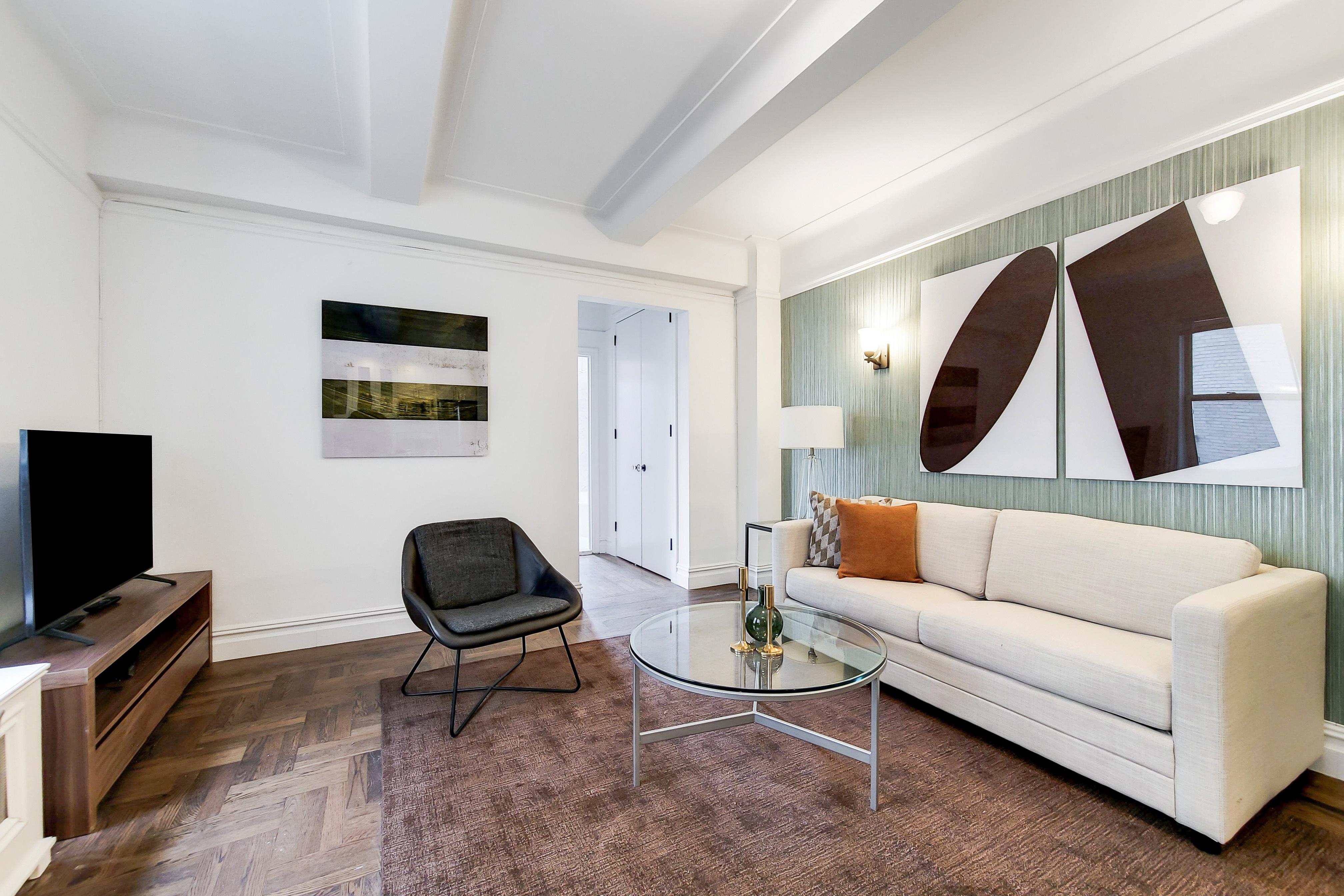 ONE BEDROOM IN UPPER WEST SIDE