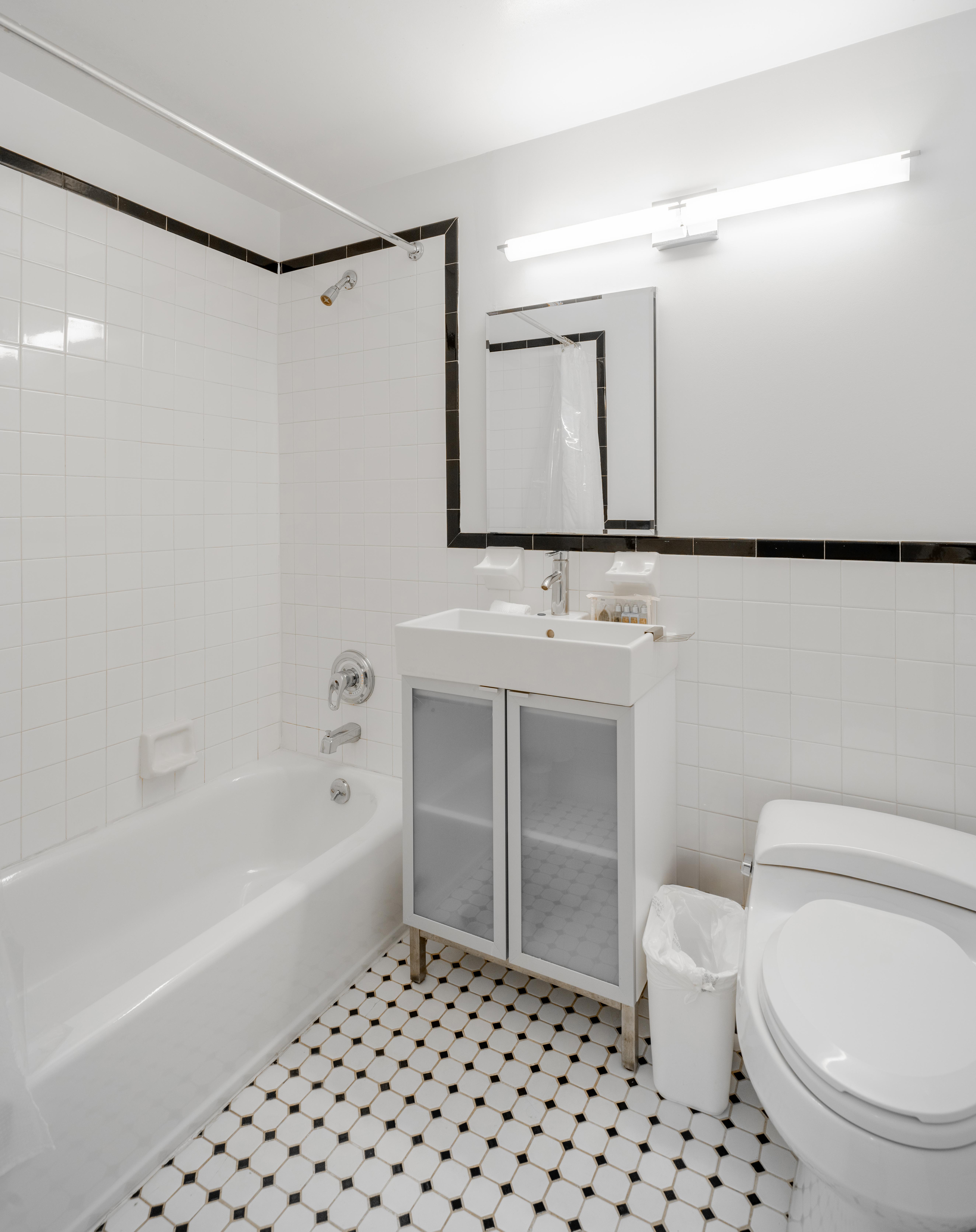 BEAUTIFUL STUDIO IN  UPPER WEST SIDE