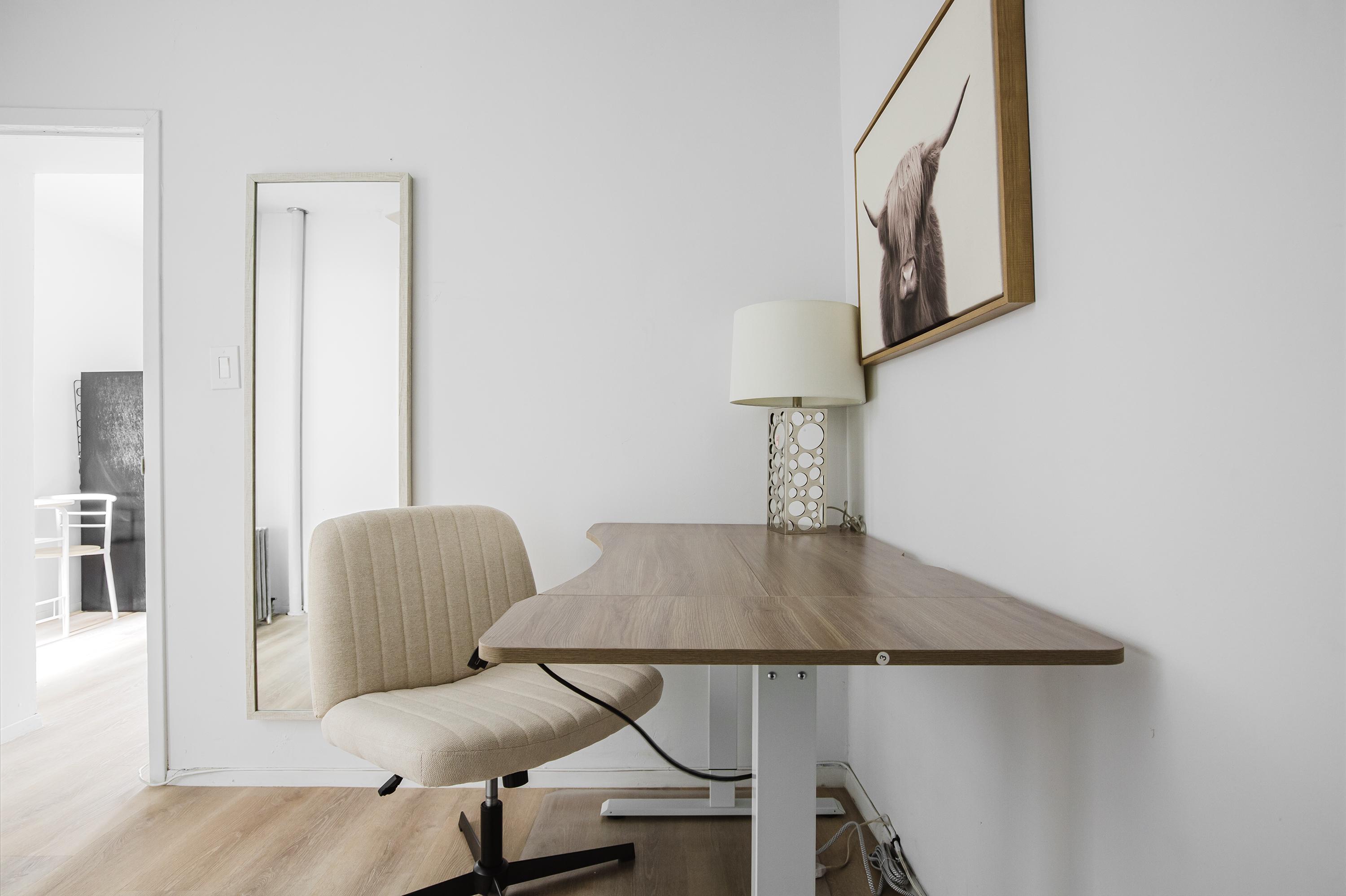 LEROY STREET - COZY ONE BEDROOM